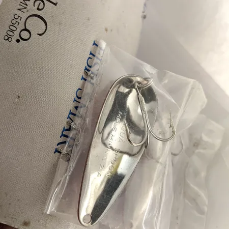 Blue Fox Aqua Spoon, 9g, Puna/Valkoinen/Nikkeli, Lusikkauistin #12793