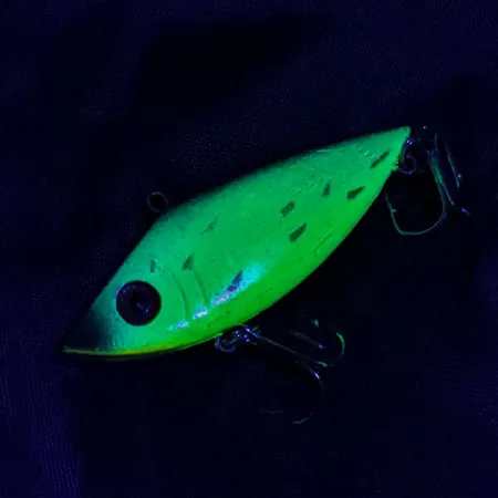 Tom Mann's Premium Rat'lin Shad Lipless UV, 7g, Fire tiger UV, huuliton vaappu #21090