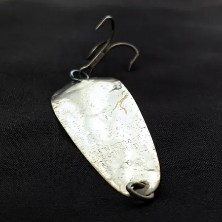 Sutton Spoon 9, 3g, hopea, lusikkauistin #21820