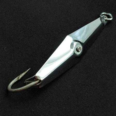 James E. Clark James Clark spoon, 5g, nikkeli, lusikkauistin #22462