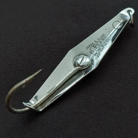 James E. Clark James Clark spoon, 5g, nikkeli, lusikkauistin #22462