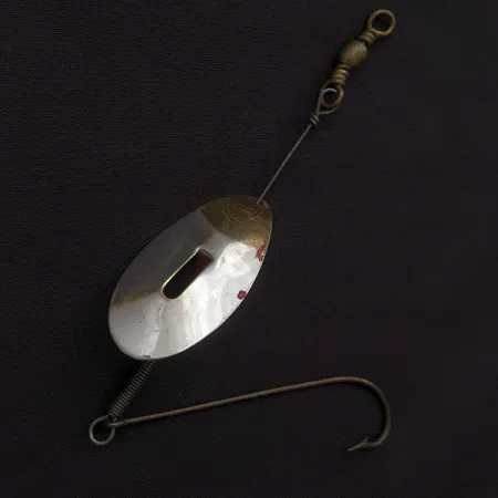 Lucky Strike June Bug, 7g, nikkeli/messinki/punainen, lippauistin #22465