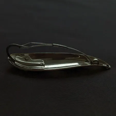 Weedless Bait Company FISHTRAP, 8,5g, puna-valkoinen, ruohikkouistin #23191