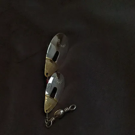 Marathon June-Bug Tandem, 8g nikkeli/punainen, lippauistin #23202