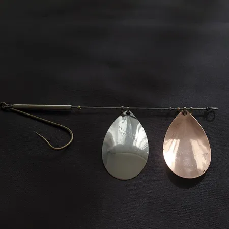 Pflueger Indiana Tandem, 14g, nikkeli/kupari, lippauistin #23235