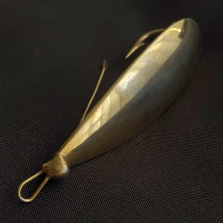 Johnson Silver Minnow, kultainen, 14g, ruohosuojattu lusikkauistin #23353