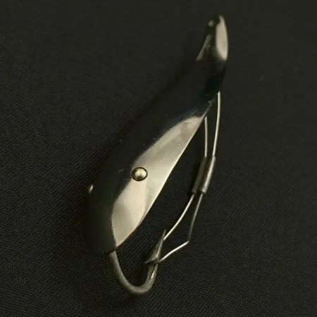 Weedless Bait Company FISHTRAP, 8,5g, hopea, ruohosuojattu lusikkauistin #23533