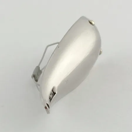 Weedless Bait Company FISHTRAP, 8,5g, hopea, ruohosuojattu lusikkauistin #23533