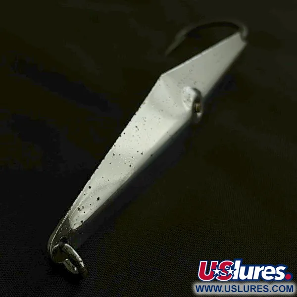 James E. Clark James Clark, 21g, nikkeli, lusikkauistin #23615