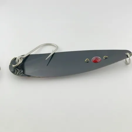 Red Eye Lures Red Eye Evil Eye, 18g musta, lusikkauistin #23980