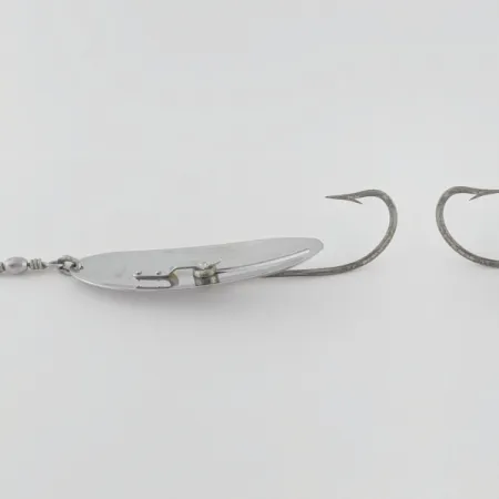 Pflueger Evans Record №5, Nikkeli, 21g, Lusikkauistin #23990