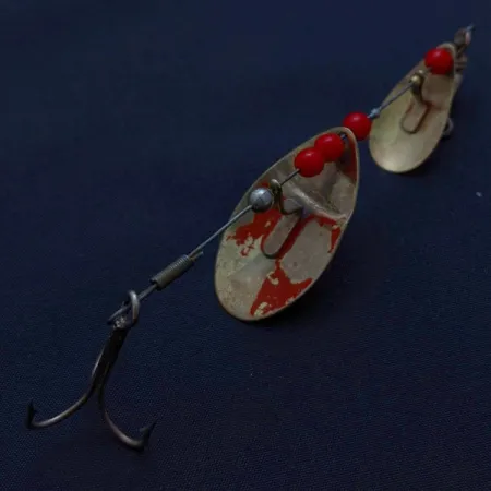 Weller June-Bug, 8g hopea/kulta, lippauistin #24206