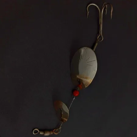 Weller June-Bug, 8g hopea/kulta, lippauistin #24206