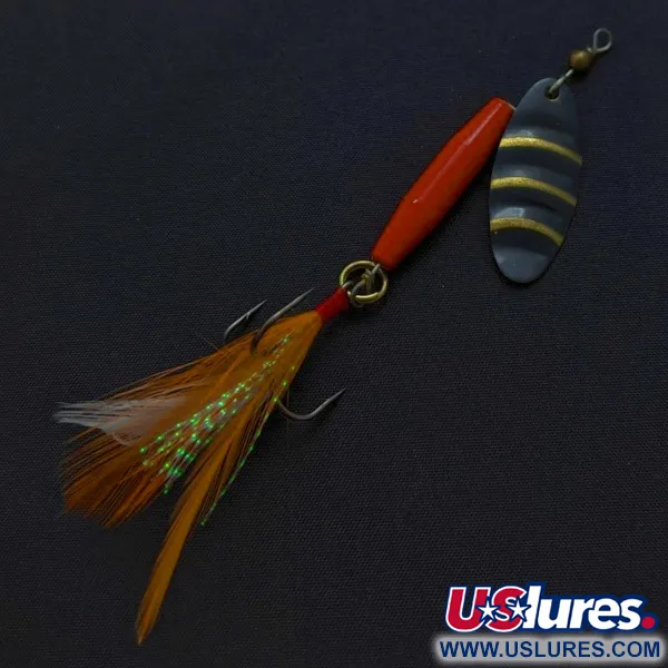 Worth #301, 9g, punainen/musta/kulta, lippauistin #24248