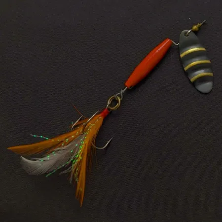 Worth #301, 9 g punainen/musta/kulta, lippauistin #24254