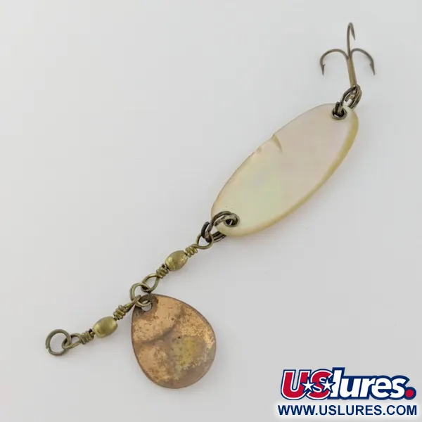 Pflueger Pearl Spoon, 7g, helmiäinen, lusikkauistin #24320