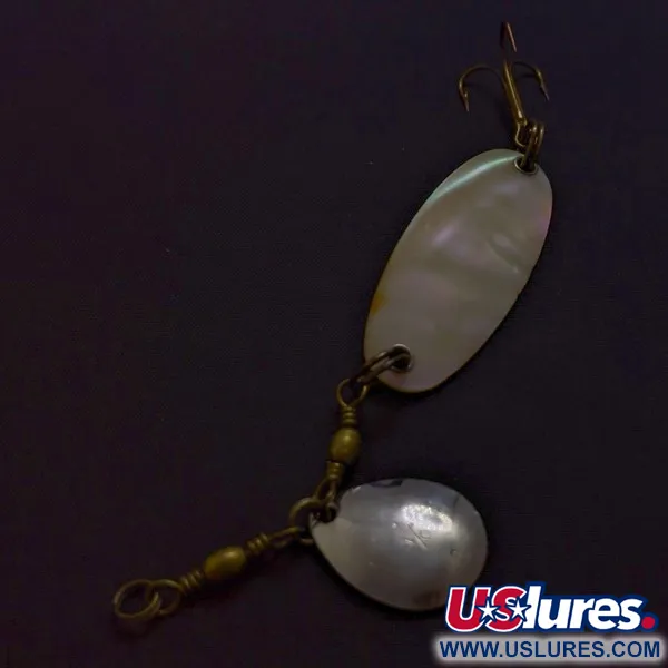 Pflueger Pearl Spoon, 7g, helmiäinen, lusikkauistin #24320