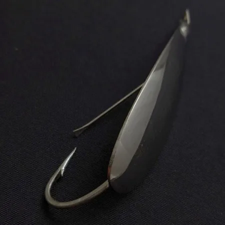 Johnson Silver Minnow Weedless Lusikka, Nikkeli, 12g, #24548