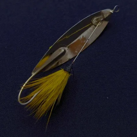 Marathon Weedless Spoon, Kulta, 6 g, Bucktail, #24597