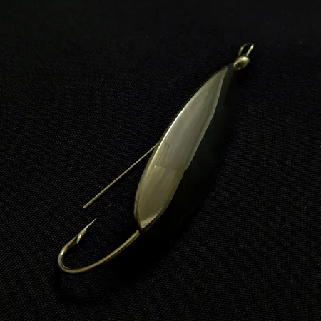 Luhr Jensen Silver Spoon Lusikka, Nikkeli, 5 g, Ruohosuojattu, #25188