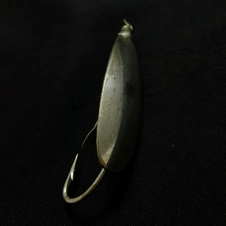 Johnson Silver Minnow Lusikkauistin, Hopea, 9 g, Ruohosuojattu, #25192