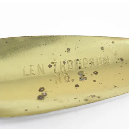 Lusikkauistin Len Thompson #2, Puna / Valkoinen, 28g, Messinki, #0739