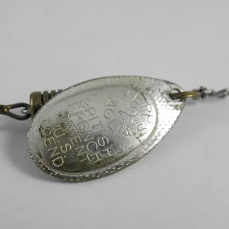 Mepps Aglia 2 Lippa, Hopea, 4.5g, Klassinen Lehti, #1777