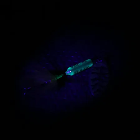 Yakima Bait Worden’s Rooster Tail Lippa, Hopea, 3.5g, Höyhen, #3987