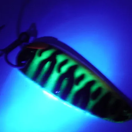 Boss Lures Boss Spoon UV Lusikka, Firetiger UV, 19g, USA-Made, #4071