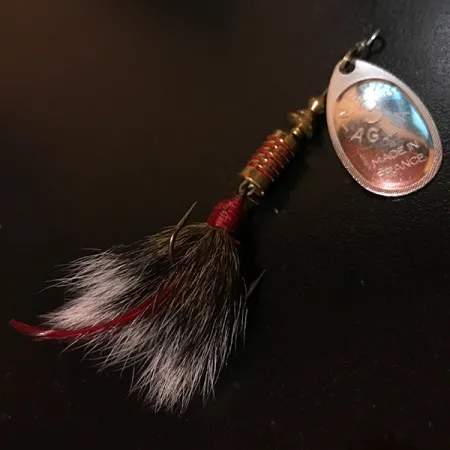 Mepps Aglia 3 dressed Lippa, Hopea, 7.3g, Oravankarva, #4146