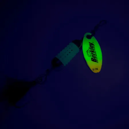 Berkley Scent Vent UV Lippa, Fluoresoiva Keltainen, 2,5g, UV, #7886