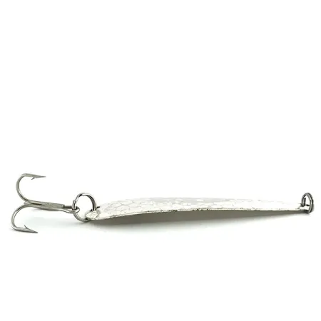 Dardevle Flutter-Chuck 3500 Lusikka, Vasaroitu hopea, 8g, #8728