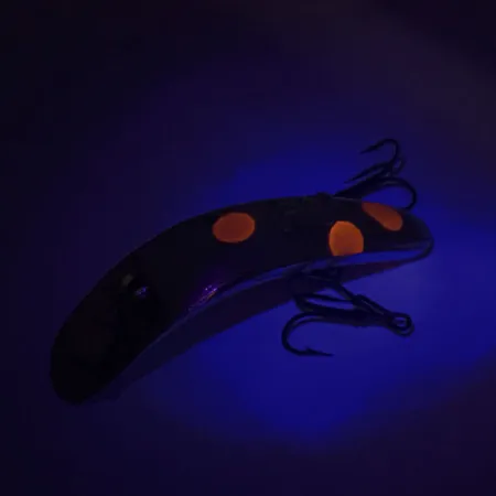 Yakima Bait FlatFish F7 Vaappu, Hopea / Punainen, 3,6g, Uistelu, #8799